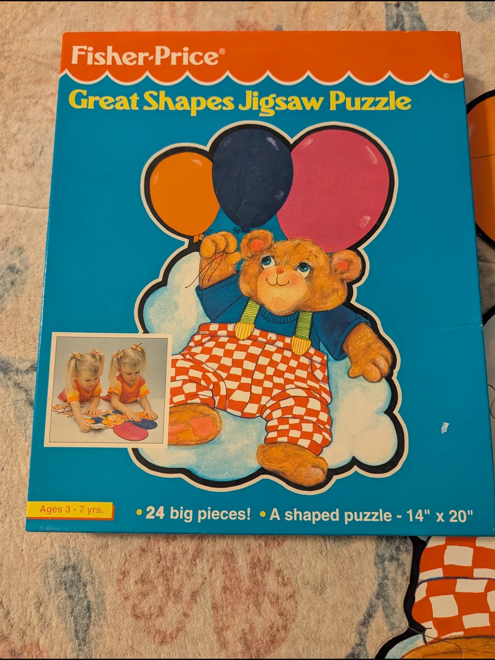 Vintage 1992 Fisher Price 24‎ Piece Bear Holding Balloon Puzzle